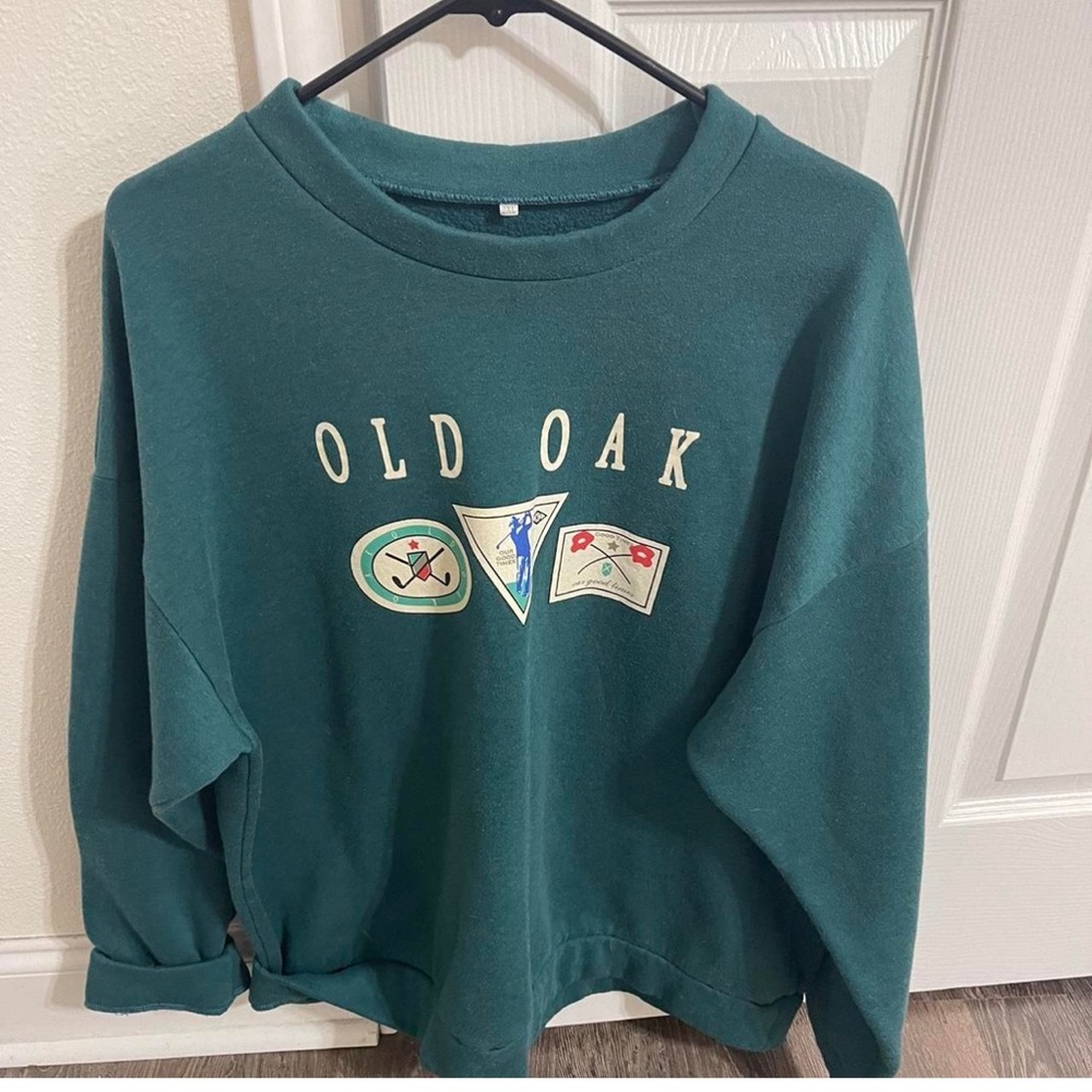 old oak golf crew neck vintage style top